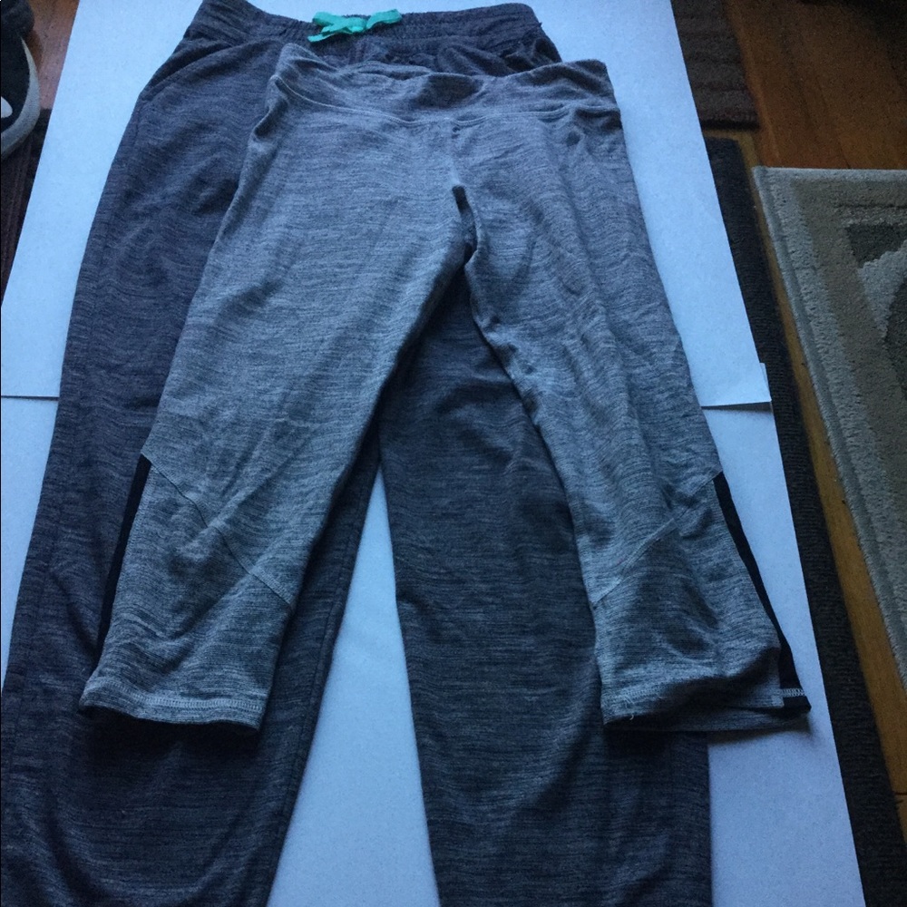 Girls Gray Sweatpants and Capris (2 pack)